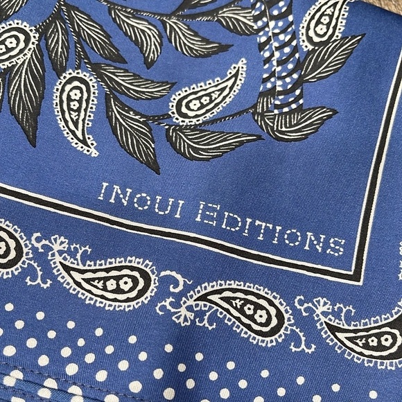Inoui Editions Zack Zebra 100 % Silk Scarf Blue - Picture 13 of 13